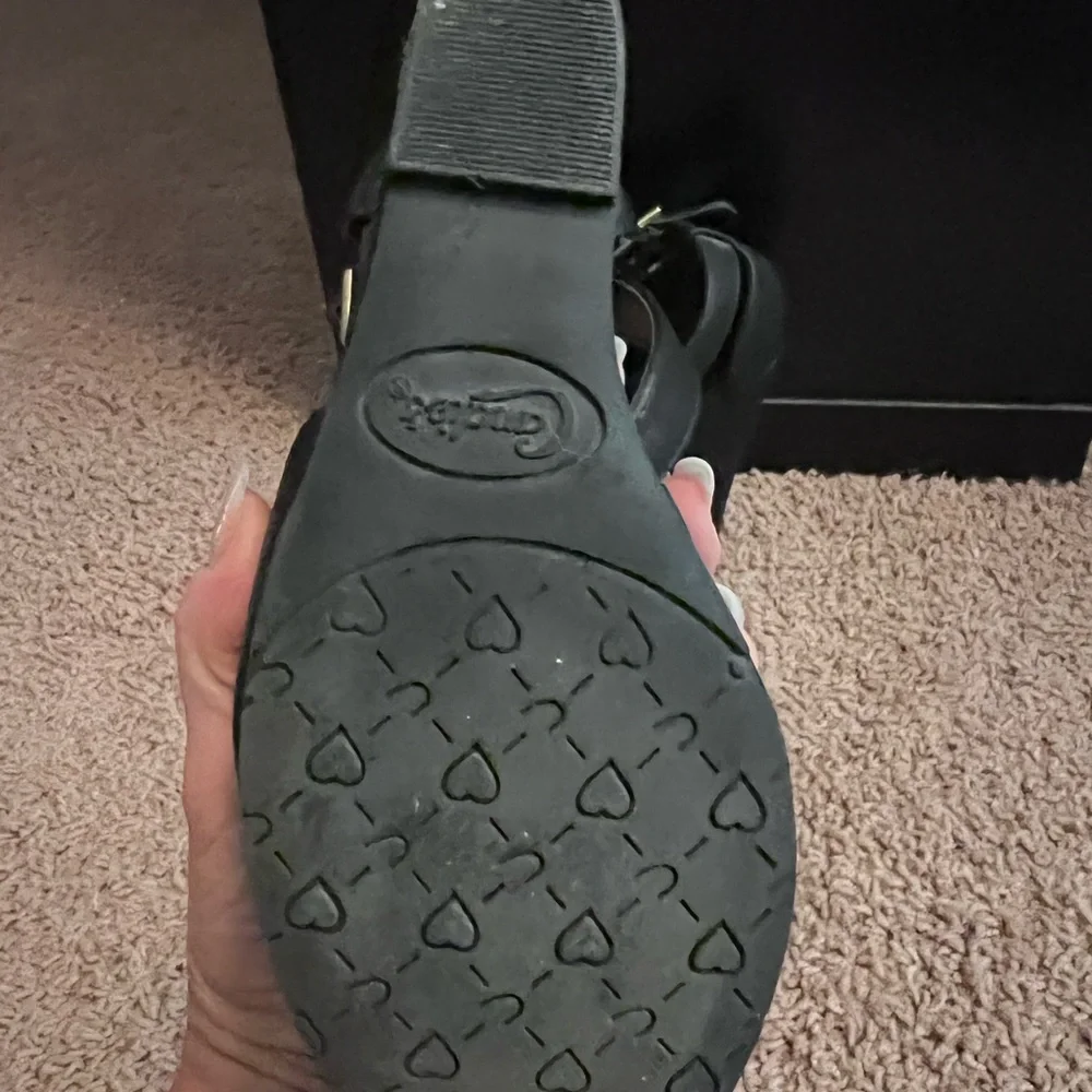 Wedges - Picture 3 of 3